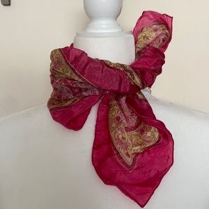 H&M scarf hot pink floral pattern